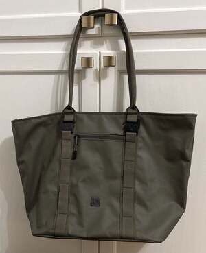 Db‎ Essential Tote 25L Moss Green Bag